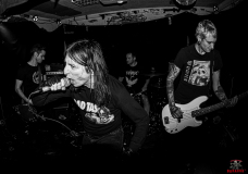 20221218_Hatehug_001