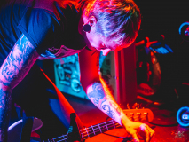 20221218_Hatehug_025