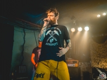 Short -  Live im Triptychon