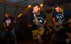 Short -  Live im Triptychon