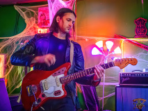 6685_20231104_SurfZombies_026