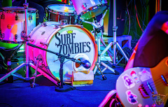 7859_20231104_SurfZombies_040