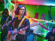 8428_20231104_SurfZombies_011