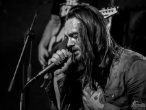 While shee sleeps - Live at Traffic Club in Rome