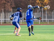 Die Münster Mohawks B unterliegen den Wolverines aus Dortmund mit 1:12. Gespielt wurde bei bitterkalten Temperaturen in Münster, Hiltrup.