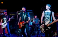 Cherry Bomb - Live im Rare Guitar