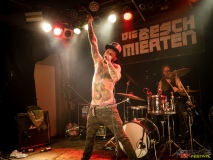 Die Beschmierten - Neckfracture 9