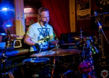 God hates green - 8 Jahre Heile Welt