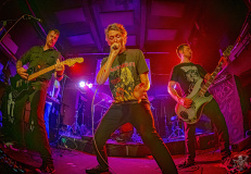 2250_20240411_HowToHuman_056