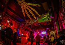 5399_20240411_HowToHuman_061