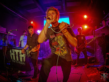 7818_20240411_HowToHuman_059