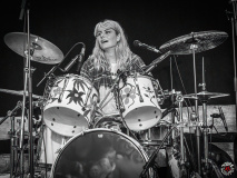 1069_20230902_WennEinerLuegtNieber_016