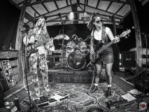 2553_20230902_WennEinerLuegtNieber_007