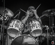 3085_20230902_WennEinerLuegtNieber_015