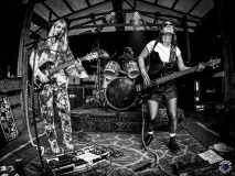 4692_20230902_WennEinerLuegtNieber_003