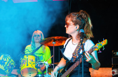 6306_20230902_WennEinerLuegtNieber_024